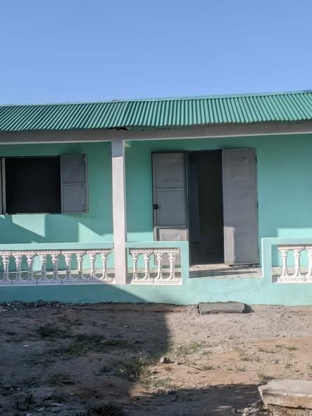 Maison 2 ch. à louer — Toamasina - photo 3