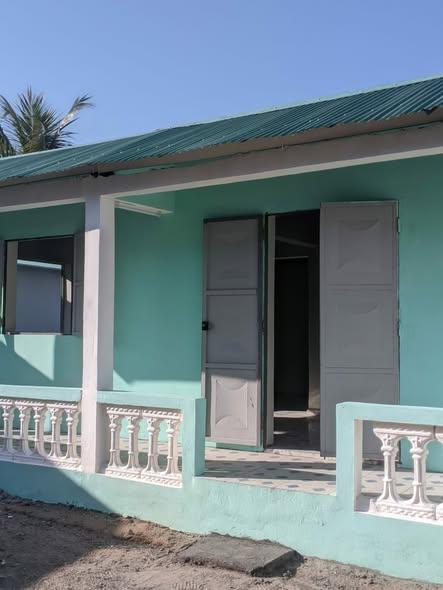 Maison 2 ch. à louer — Toamasina - photo 5