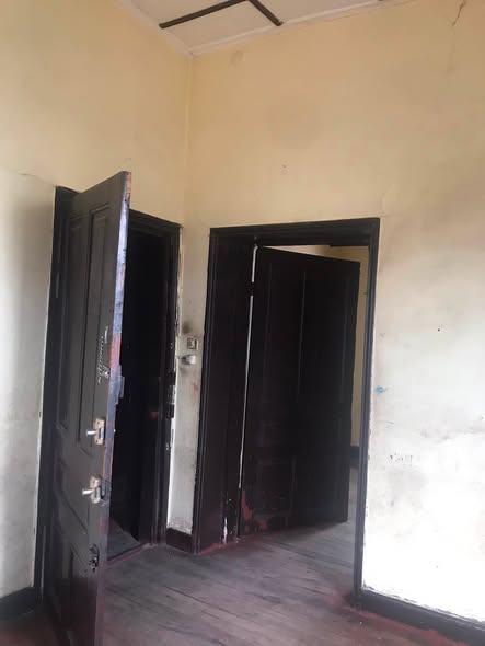 Trano Ahofa 1 ch. à louer — Ampefiloha - photo 2