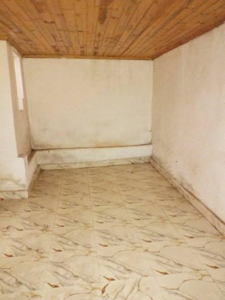 Trano Ahofa 1 ch. à louer — Anjanahary - photo 1