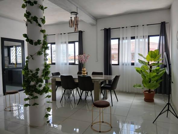Appartement 4 ch. à louer — Mahabibo - photo 3