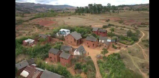 Terrain 4 500 m² à vendre — Ambohimanga Rova - photo 2
