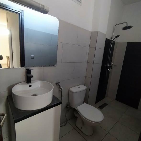 Appartement 2 ch. à louer — Ampefiloha - photo 3