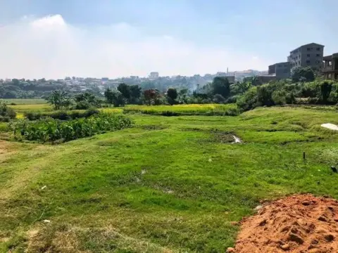 Terrain à vendre — Alasora | Fonenako