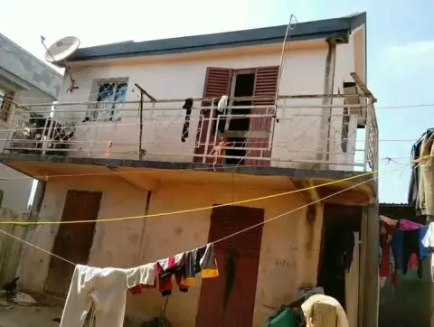 Maison 2 ch. à vendre — Ambatomaro — 60 000 000 Ar | Fonenako