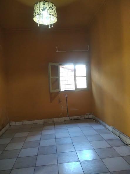Trano Ahofa à louer — Ambodivoanjo - photo 2