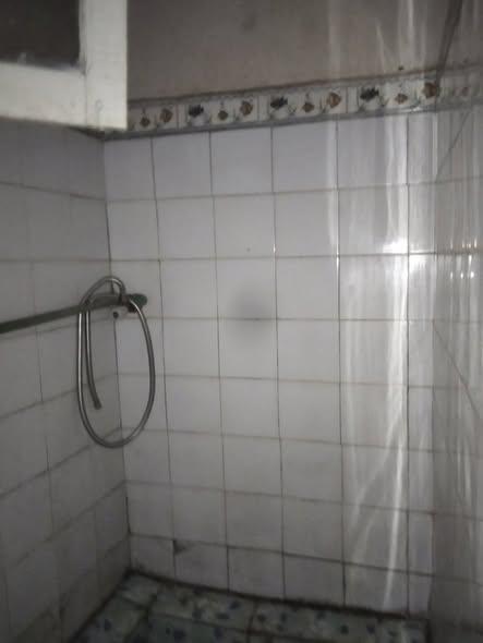 Trano Ahofa à louer — Ambodivoanjo - photo 4