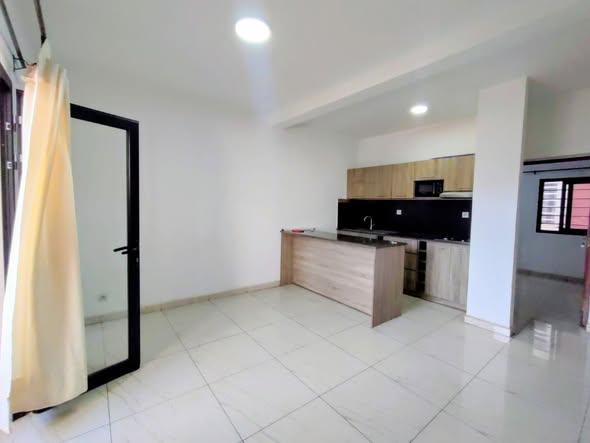 Appartement 3 ch. à louer — Ambatoroka - photo 2