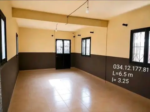 Trano Ahofa 1 ch. à louer — Andranomena — 500 000 Ar | Fonenako
