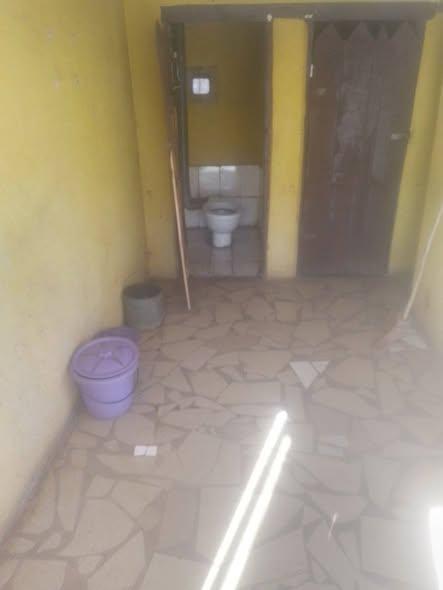 Trano Ahofa à louer — Ambohimirary - photo 2