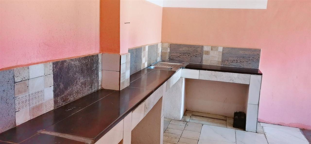 Trano ahofa 2 chambres — Ambohimanga Rova, Antananarivo - photo 5