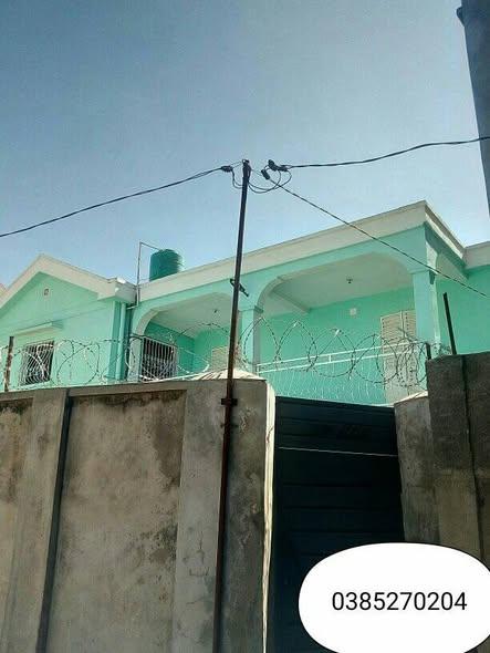 Maison 4 ch. à vendre — Itaosy - photo 1