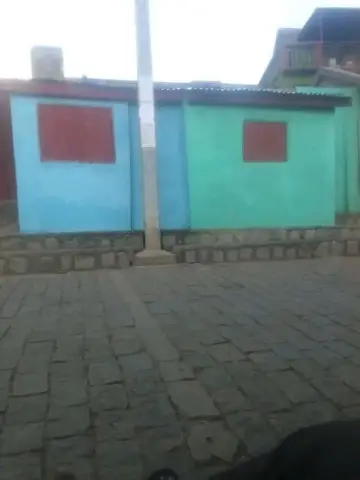 Local commercial à louer — Itaosy — 70 000 Ar | Fonenako