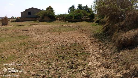 Terrain 300 m² à vendre — By Pass - photo 1