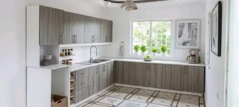 Maison 2 ch. à louer — Ambatobe — 900 000 Ar | Fonenako