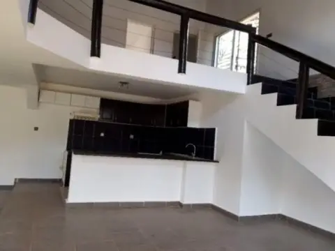 Maison 4 ch. à louer — Ambatoroka — 2 400 000 Ar | Fonenako