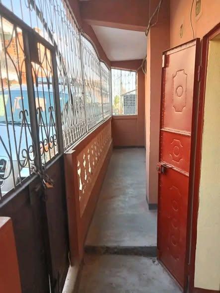 Maison 3 ch. à louer — Ambany - photo 4