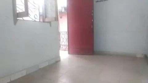 Trano Ahofa 1 ch. à louer — Tsiadana