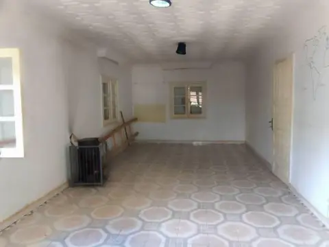 Maison 4 ch. à louer — Antsirabe