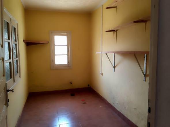 Maison 4 ch. à louer — Antsirabe - photo 4