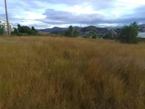 Terrain 50 000 m² à vendre… — 2 500 000 000 Ar | Fonenako
