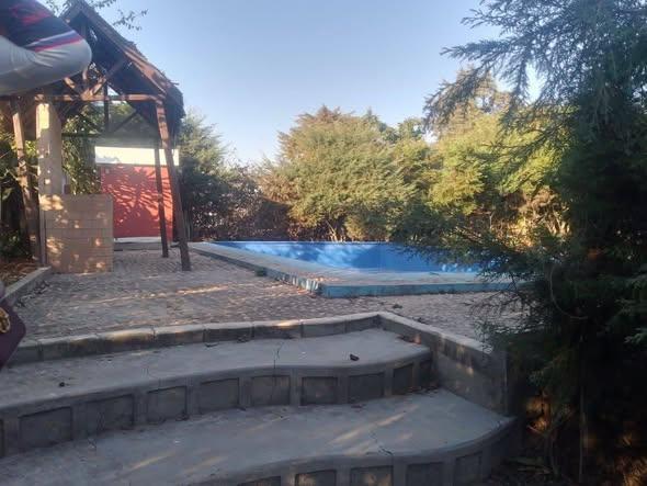 Maison 7 ch. à louer — Ambohibao - photo 2