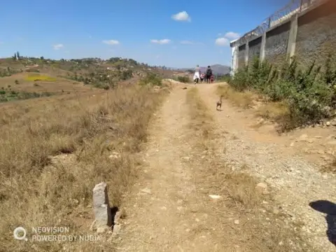 Terrain 50 000 m² à vendre… — 1 500 000 000 Ar | Fonenako