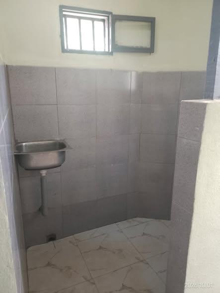 Trano Ahofa 1 ch. à louer — Ambohimangakely - photo 5