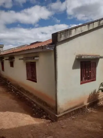 Trano Ahofa à louer — Ambodivoanjo — 800 000 Ar | Fonenako