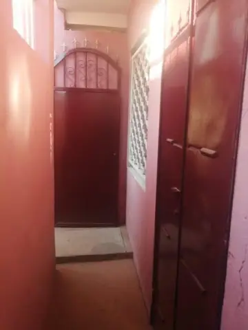Trano Ahofa 1 ch. à louer — 67ha 67 Ha — 700 000 Ar | Fonenako