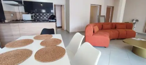 Appartement 2 ch. à louer… — 3 000 000 Ar | Fonenako