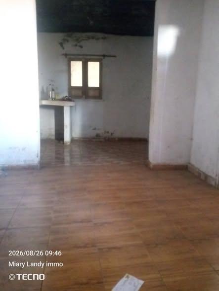 Trano Ahofa 2 ch. à louer — Tsiadana - photo 2