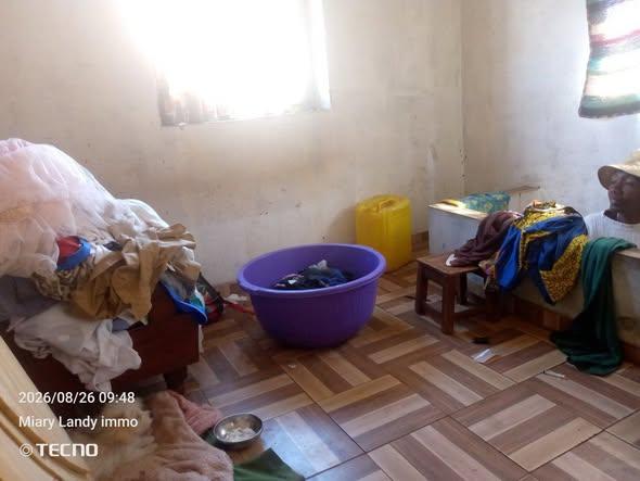 Trano Ahofa 2 ch. à louer — Tsiadana - photo 5