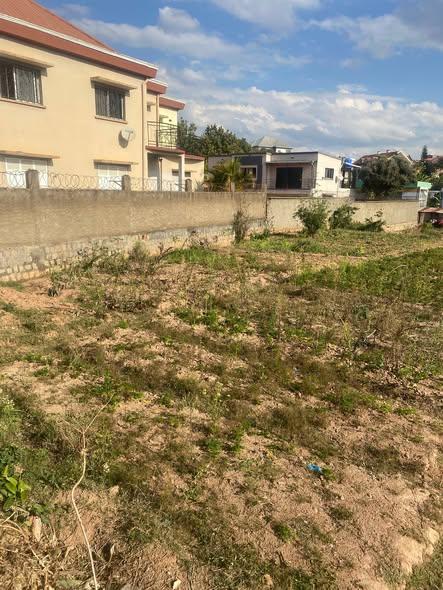 Terrain 400 m² à vendre — Ambatolampy - photo 3