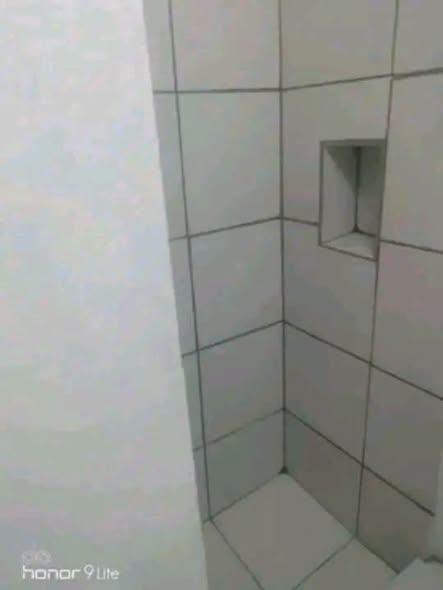 Appartement à louer — Mahamasina - photo 2