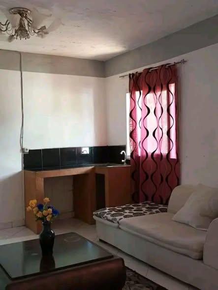 Appartement 2 ch. à louer — Ambohidratrimo - photo 3