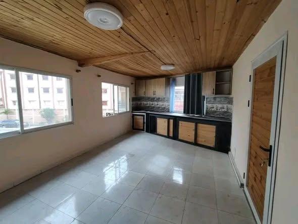 Maison à louer — Mandroseza - photo 1