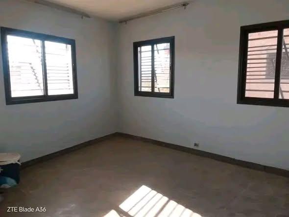 Appartement 2 ch. à louer — Ambohimangakely - photo 3