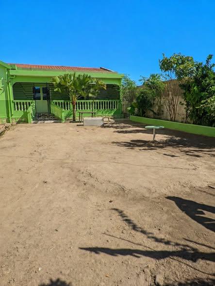 Trano Ahofa à louer — Mahajanga - photo 2