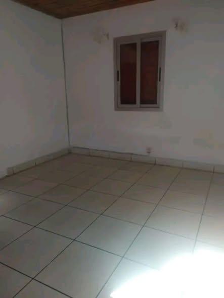 Trano Ahofa 1 ch. à louer — Analamahitsy - photo 2