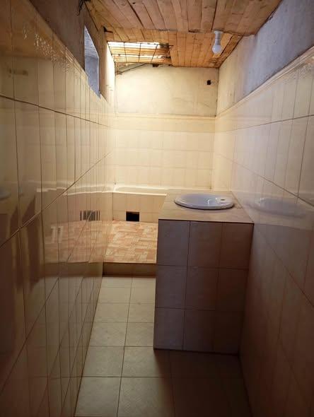 Local commercial 2 ch. 135 m² à vendre — Itaosy - photo 4