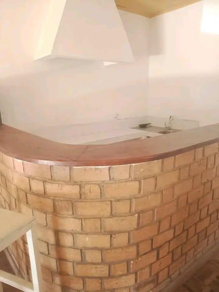 Maison 5 ch. à louer — Ivato - photo 1