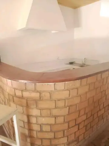 Maison 5 ch. à louer — Ivato — 1 500 000 Ar | Fonenako