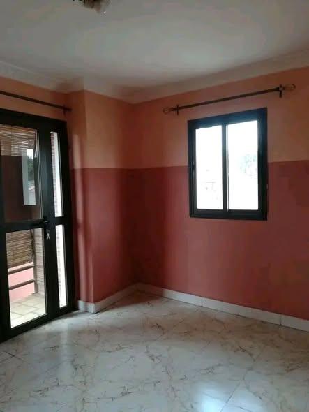 Maison 2 ch. à louer — Ambohimangakely - photo 3