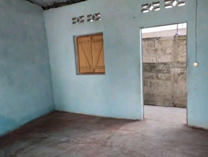 Trano Ahofa 1 ch. à louer — Mahajanga - photo 1