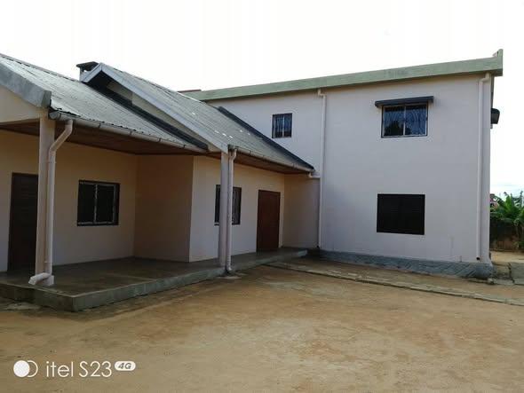 Maison 4 ch. à vendre — Ambohibao - photo 2