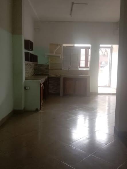 Appartement à louer — Amboditsiry - photo 3
