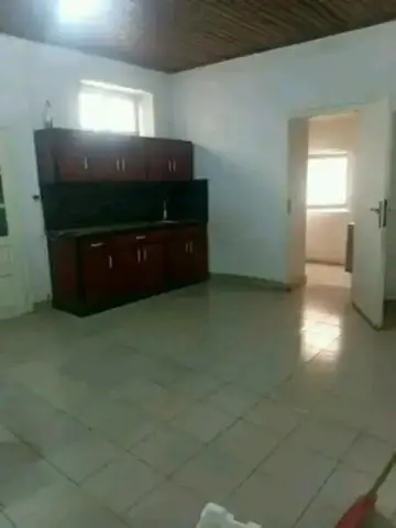 Bureau 2 ch. à louer — Ampandrana