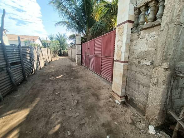 Maison 2 ch. à vendre — Toliara - photo 1