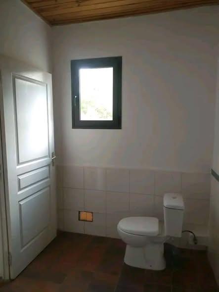 Maison à louer — Ambatobe - photo 4